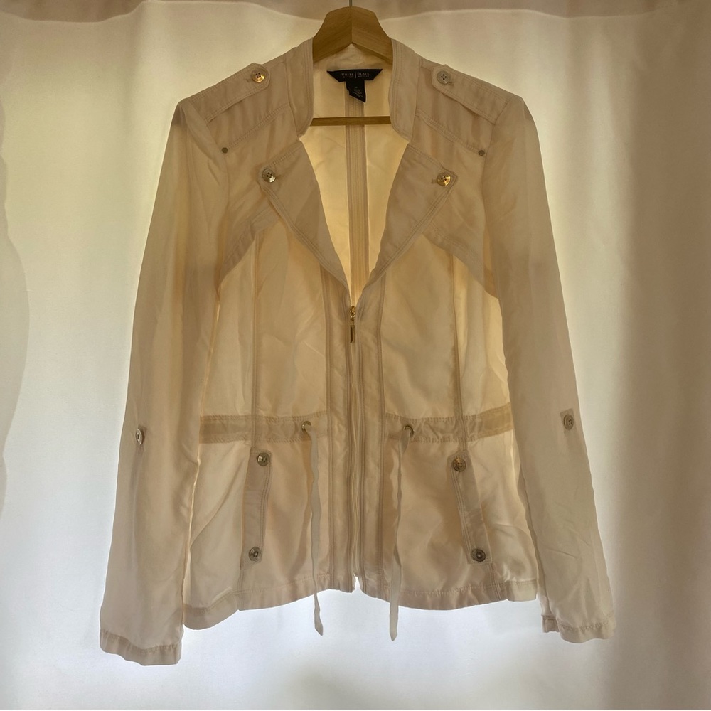 White House Black Market White Windbreaker Size 10, Like New!